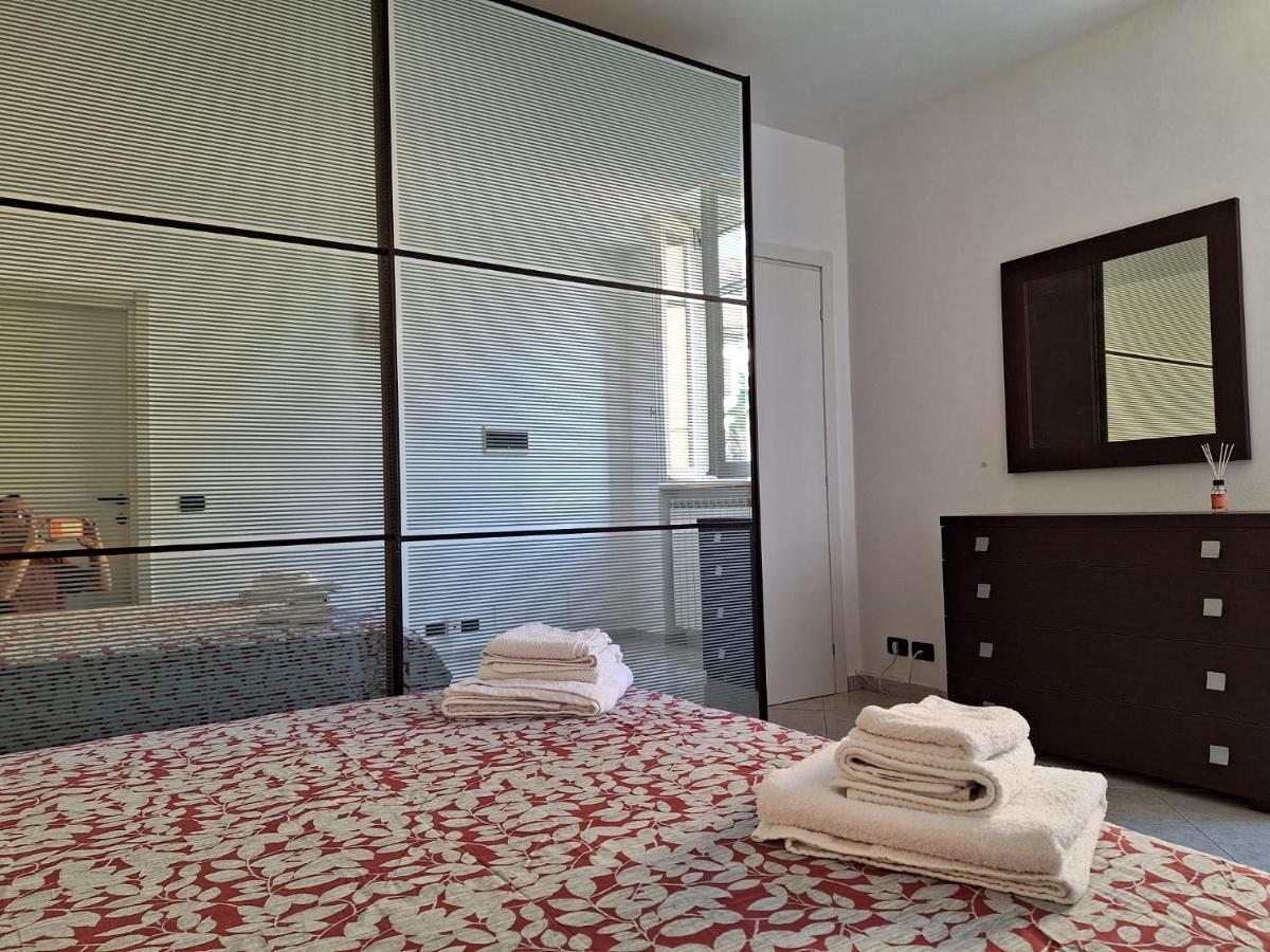 Appartamento La Casa Dei Nonni Malnate Exterior foto